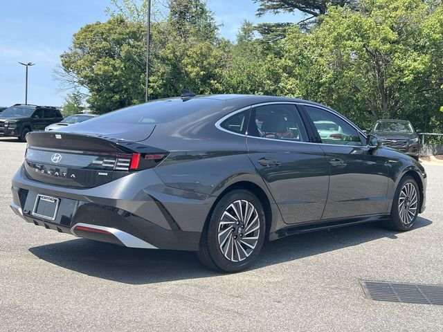 Certified Used 2025 Gray Hyundai SEL image 13