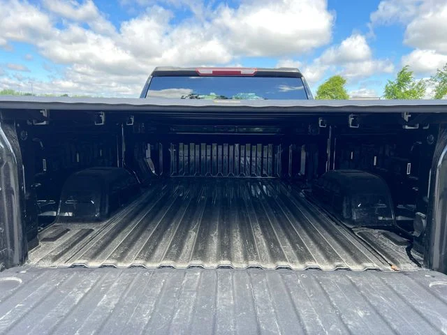 Used 2025 Black GMC Elevation image 11