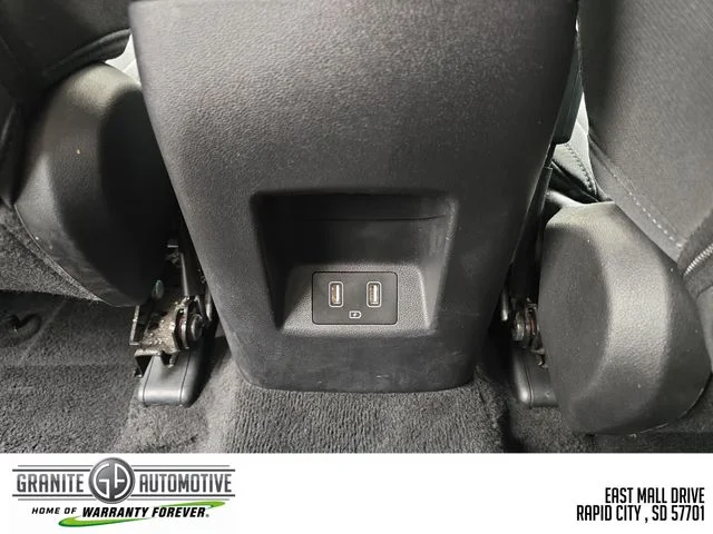 Used 2024 White Hyundai SEL image 35