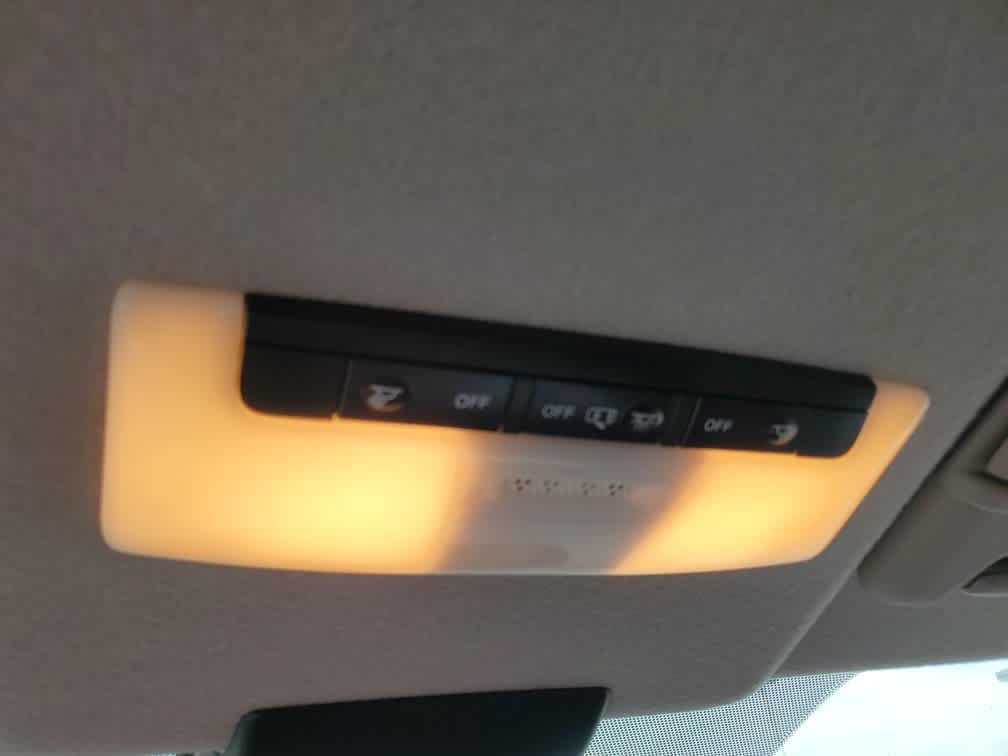 Certified Used 2022 Gun Metallic Nissan S image 15