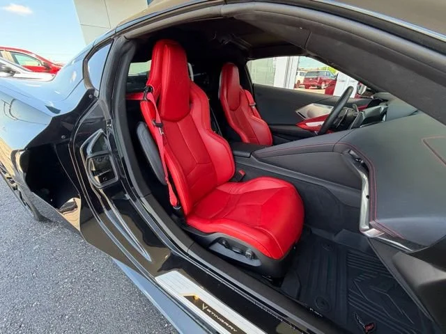 Used 2024 Carbon Flash Metallic Chevrolet 2LT image 10