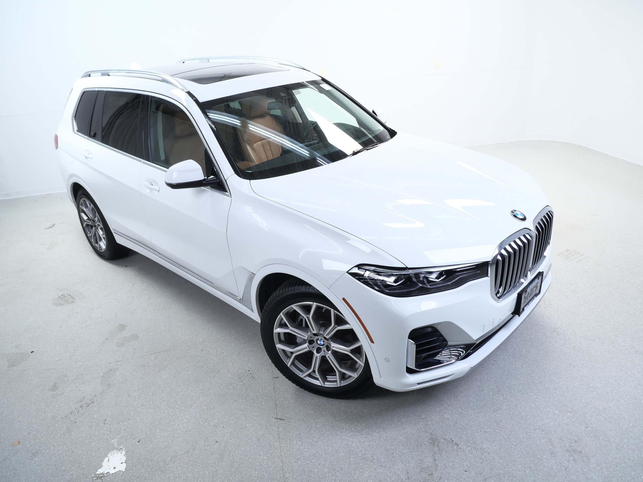 Used 2019 Alpine White BMW xDrive40i image 4