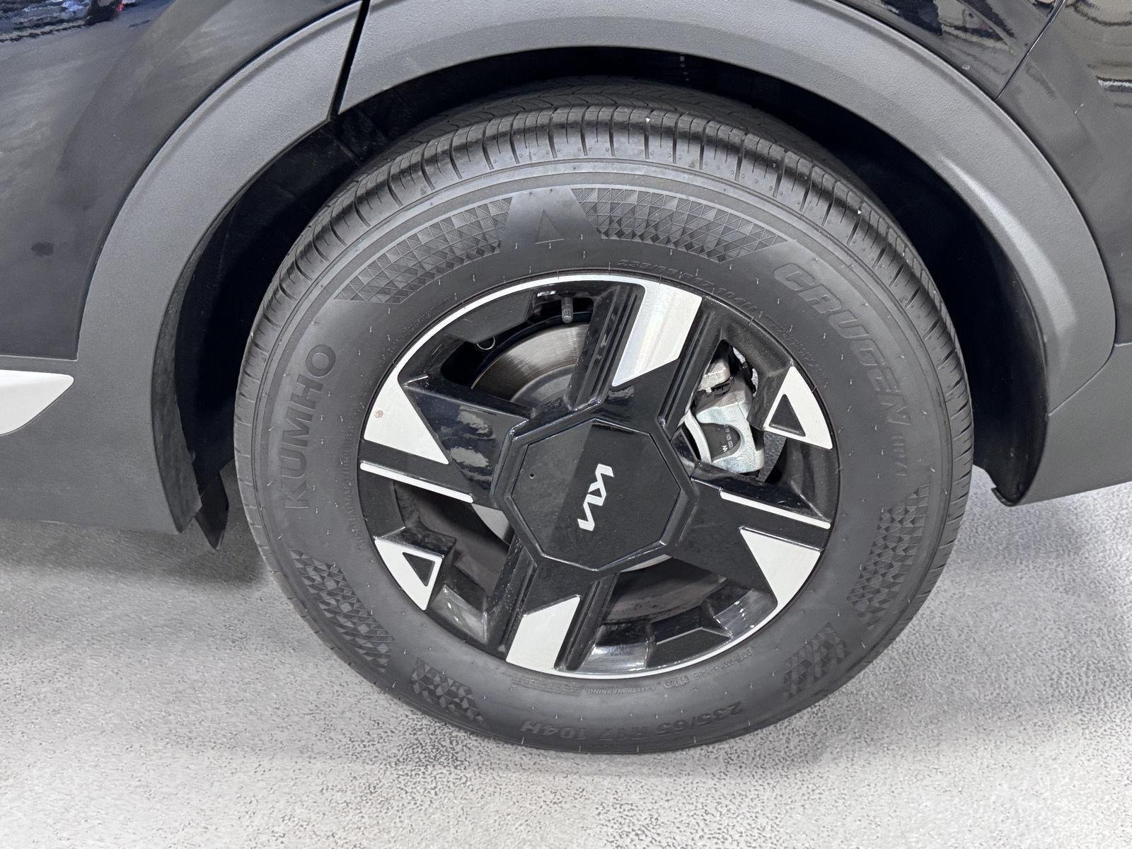 2026 Kia Sportage LX - Photo 17