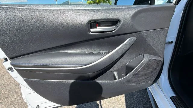 Used 2022 Black Sand Pearl Toyota SE image 19