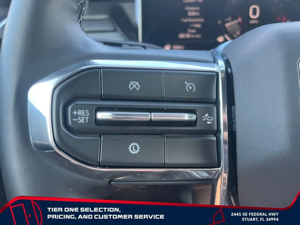 Used 2026 Ebony Twilight Metallic GMC Elevation image 19