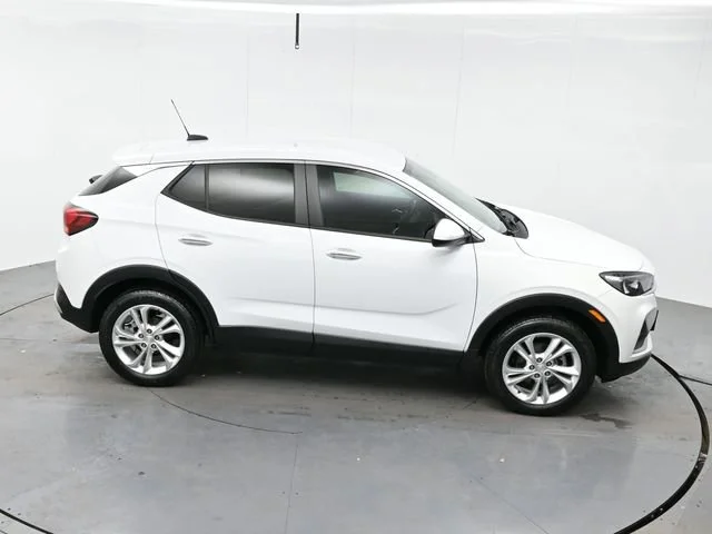 Used 2020 SUMMIT WHITE Buick Preferred image 38