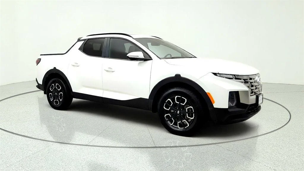 Used 2022 Ice White Hyundai SEL Premium AWD image 3