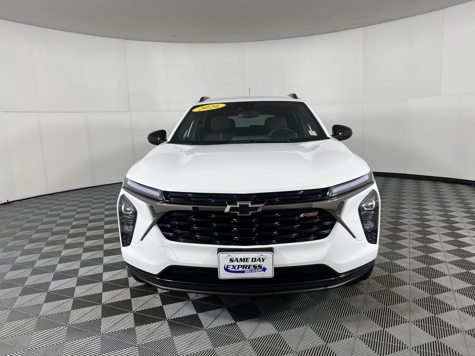 Used 2026 Summit White Chevrolet 2RS image 40