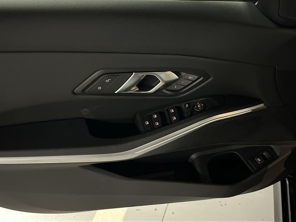 2025 BMW 3 Series 330i - Photo 13