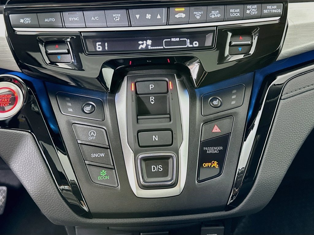 2026 Honda Odyssey Touring - Photo 16