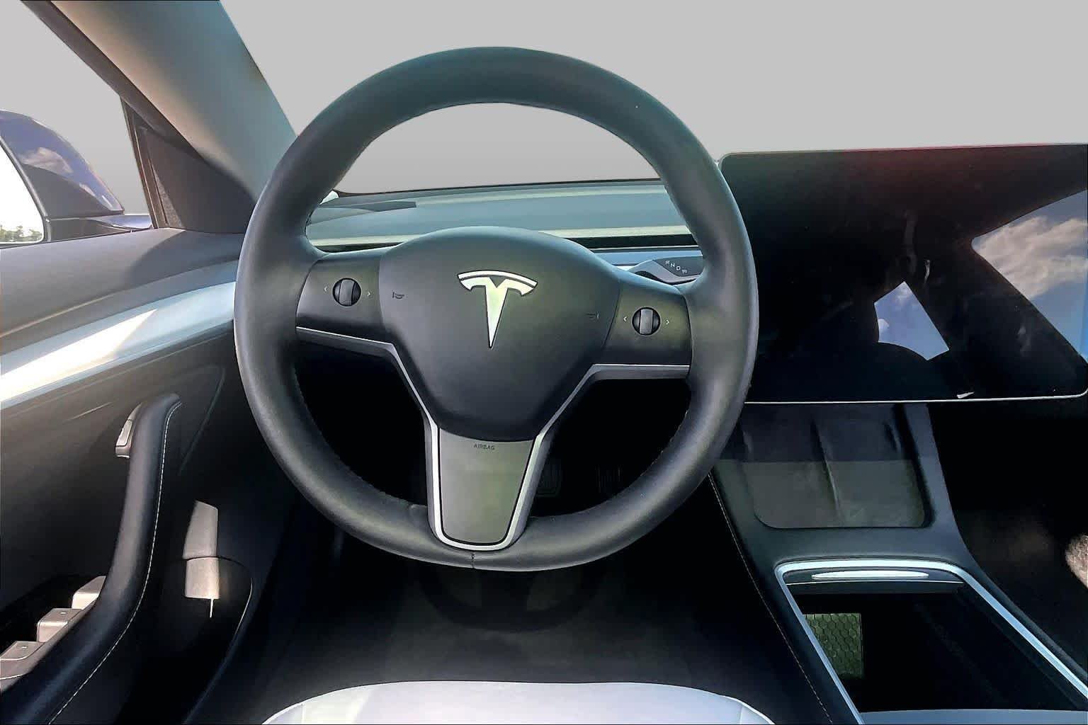 Used 2023 Midnight Silver Metallic Tesla  image 5