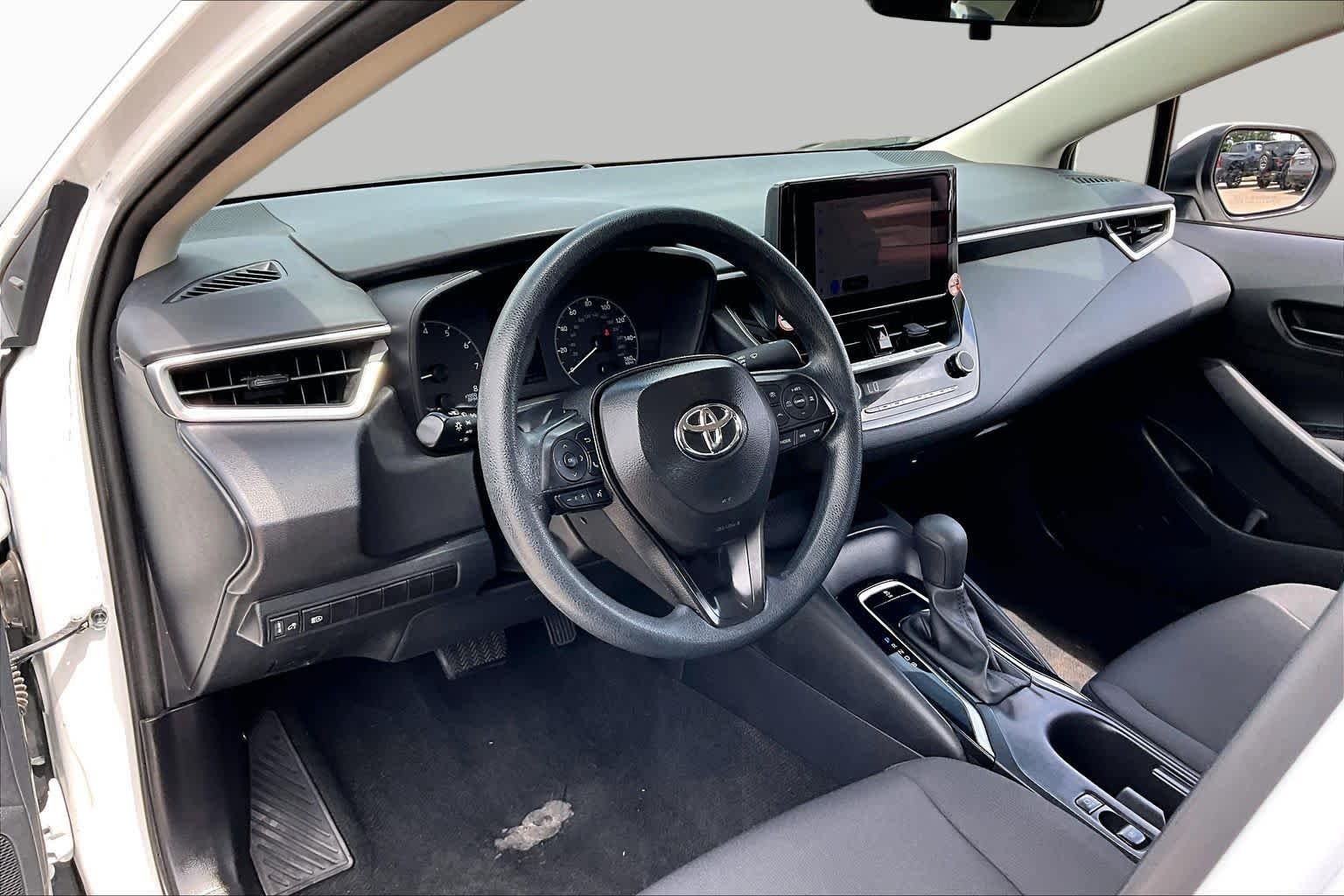Used 2024 Ice Cap Toyota LE image 16