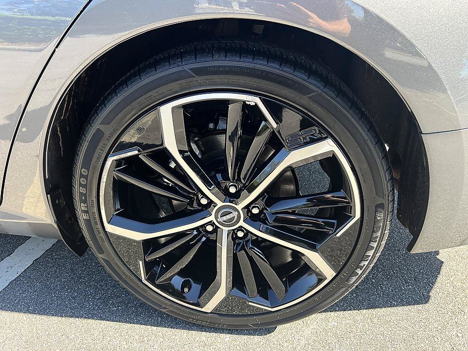 Used 2024 Gun Metallic Nissan 2.5 SR image 10
