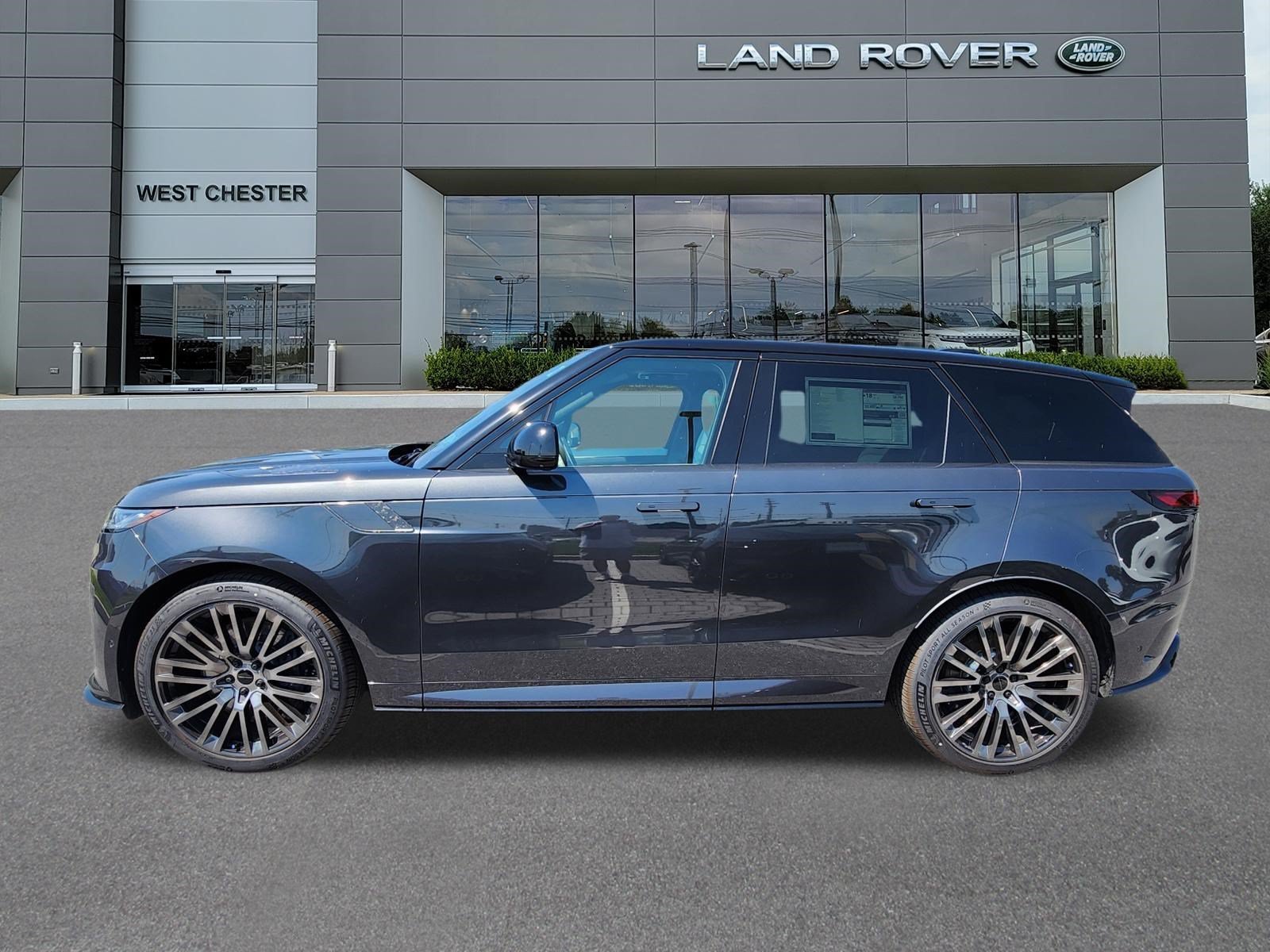 New 2026 Carpathian Grey LAND ROVER  image 5