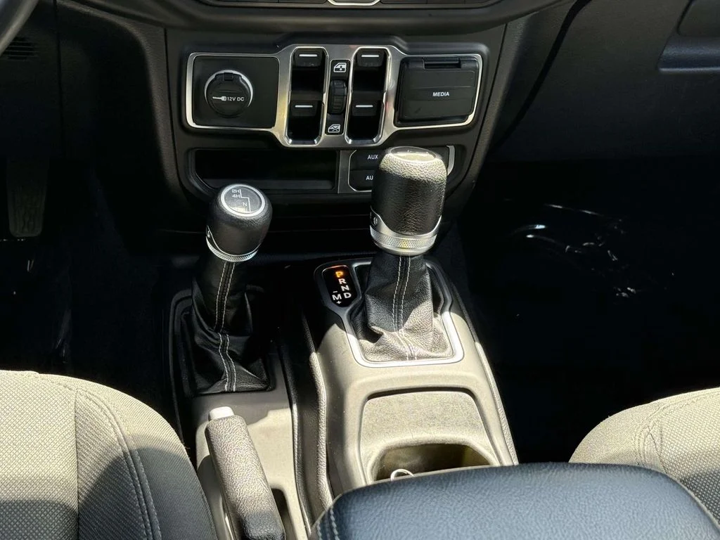 Used 2021 Gray Jeep Unlimited Sahara image 22