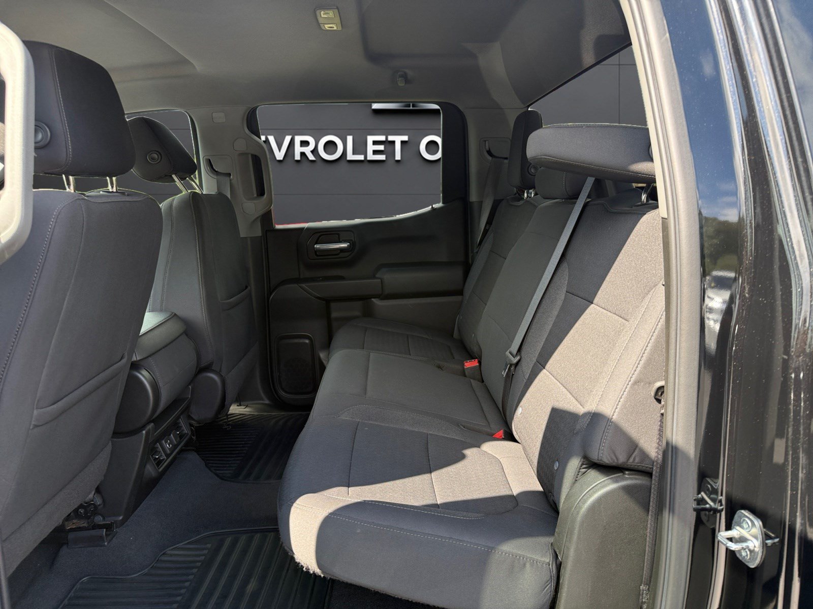 Used 2022 MOSAIC BLACK METALLIC Chevrolet LT image 19