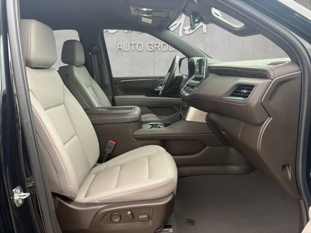 Used 2024 Black Chevrolet Z71 image 24
