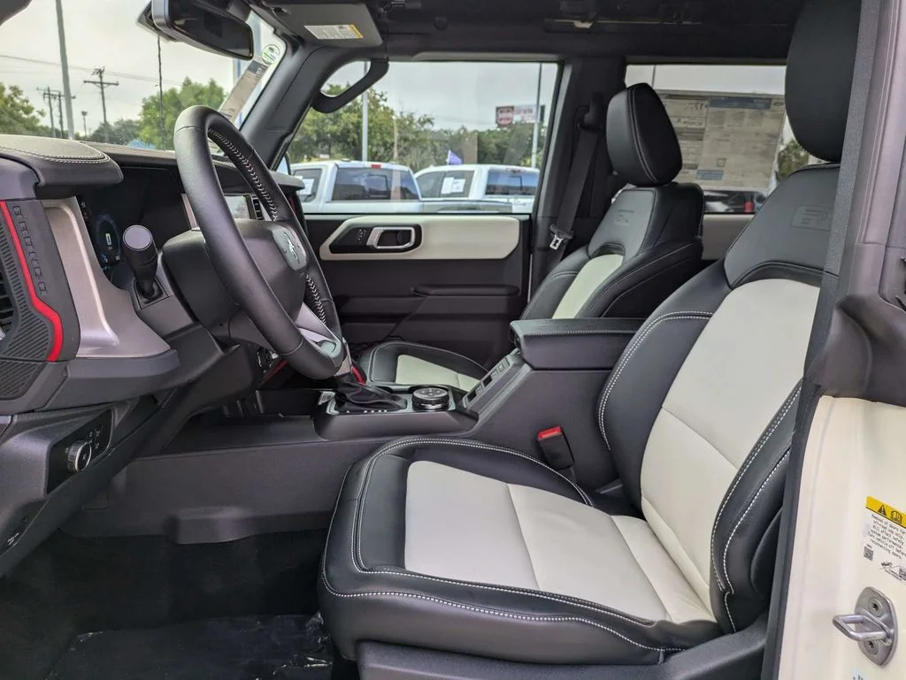 New 2026 Wimbledon White Ford Outer Banks image 20