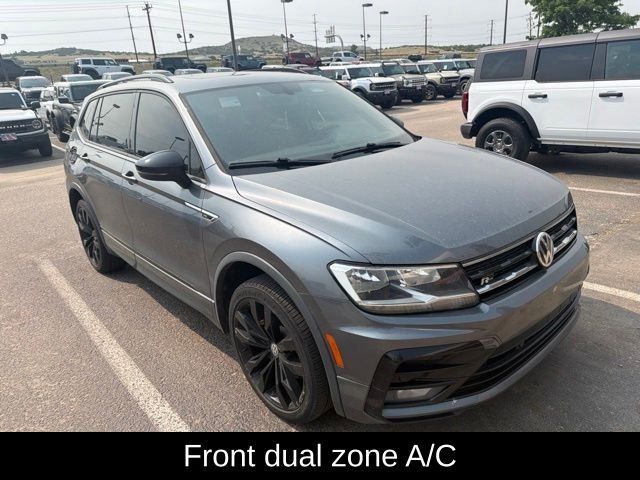Used 2021  Volkswagen 2.0T SE R-Line Black image 3