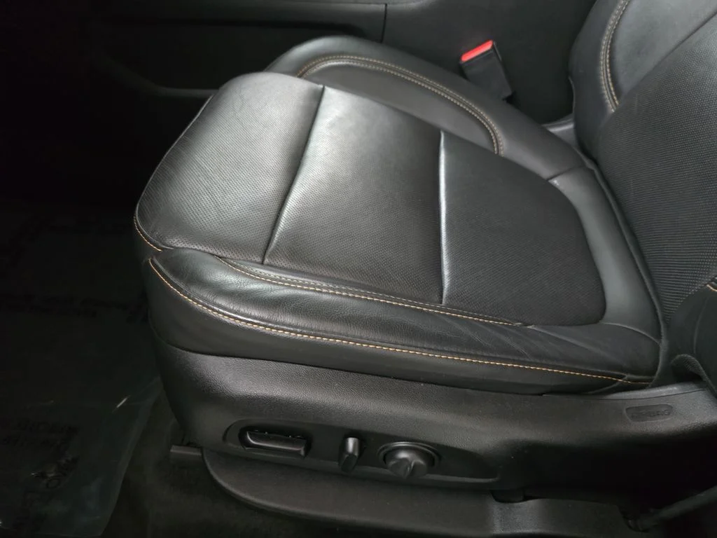 Used 2020 Silver Chevrolet Premier image 30