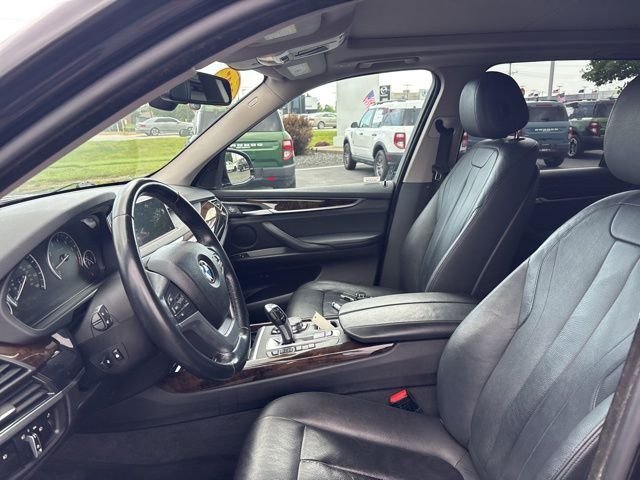 Used 2015 Black BMW xDrive35i image 13