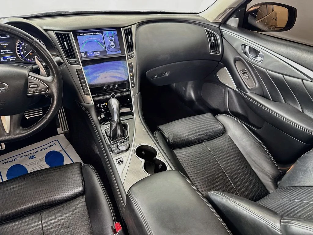 Used 2017 Black Obsidian INFINITI Red Sport 400 image 30