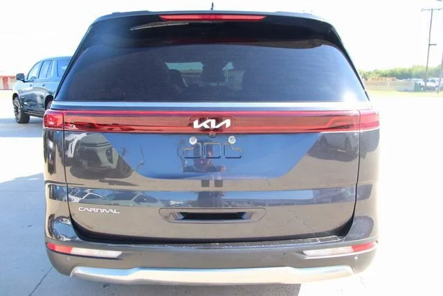2023 Kia Carnival SX Prestige - Photo 9