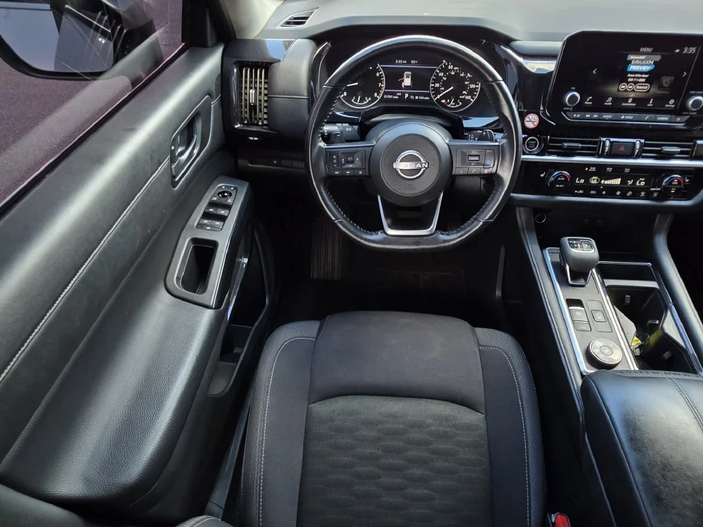 Used 2024 Silver Nissan SV image 19