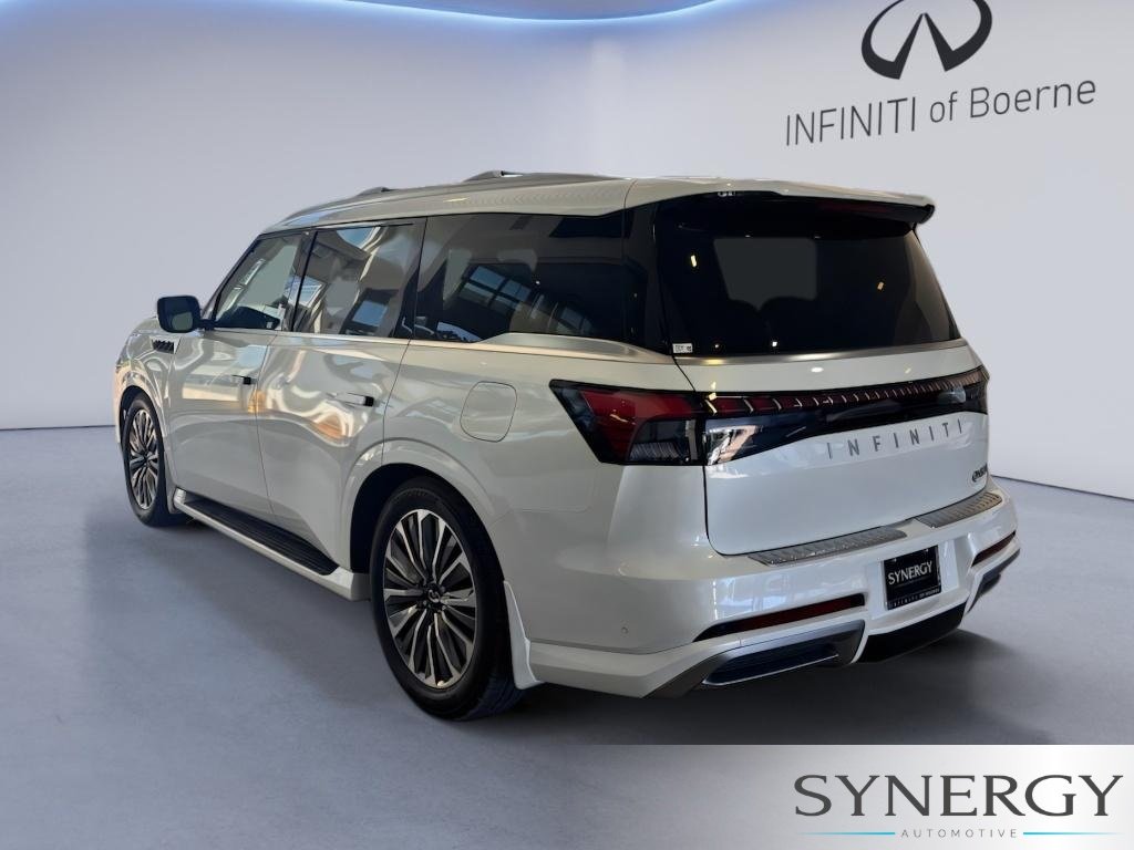 New 2027 Radiant White INFINITI LUXE image 7
