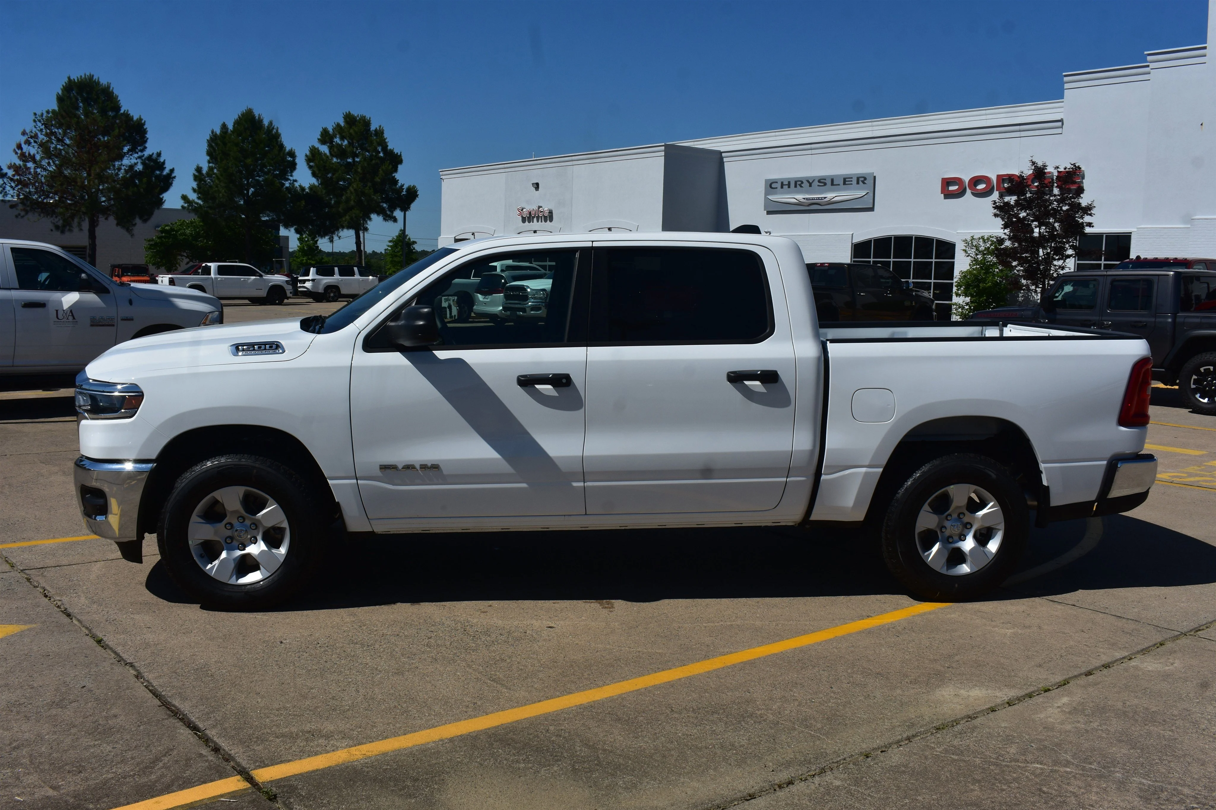 New 2026 Bright White Clearcoat Ram Tradesman image 9