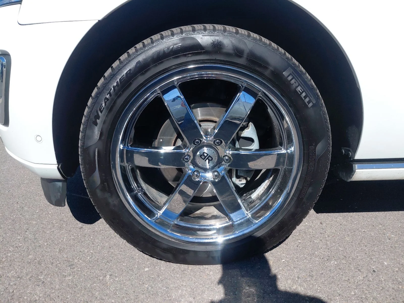 Used 2020 White Ford Platinum image 10