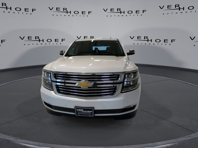 Used 2020 Iridescent Pearl Tricoat Chevrolet Premier image 3