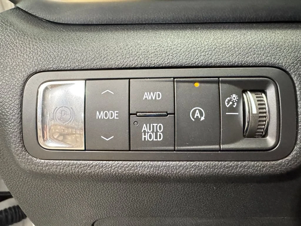 New 2026 Summit White GMC Denali image 19