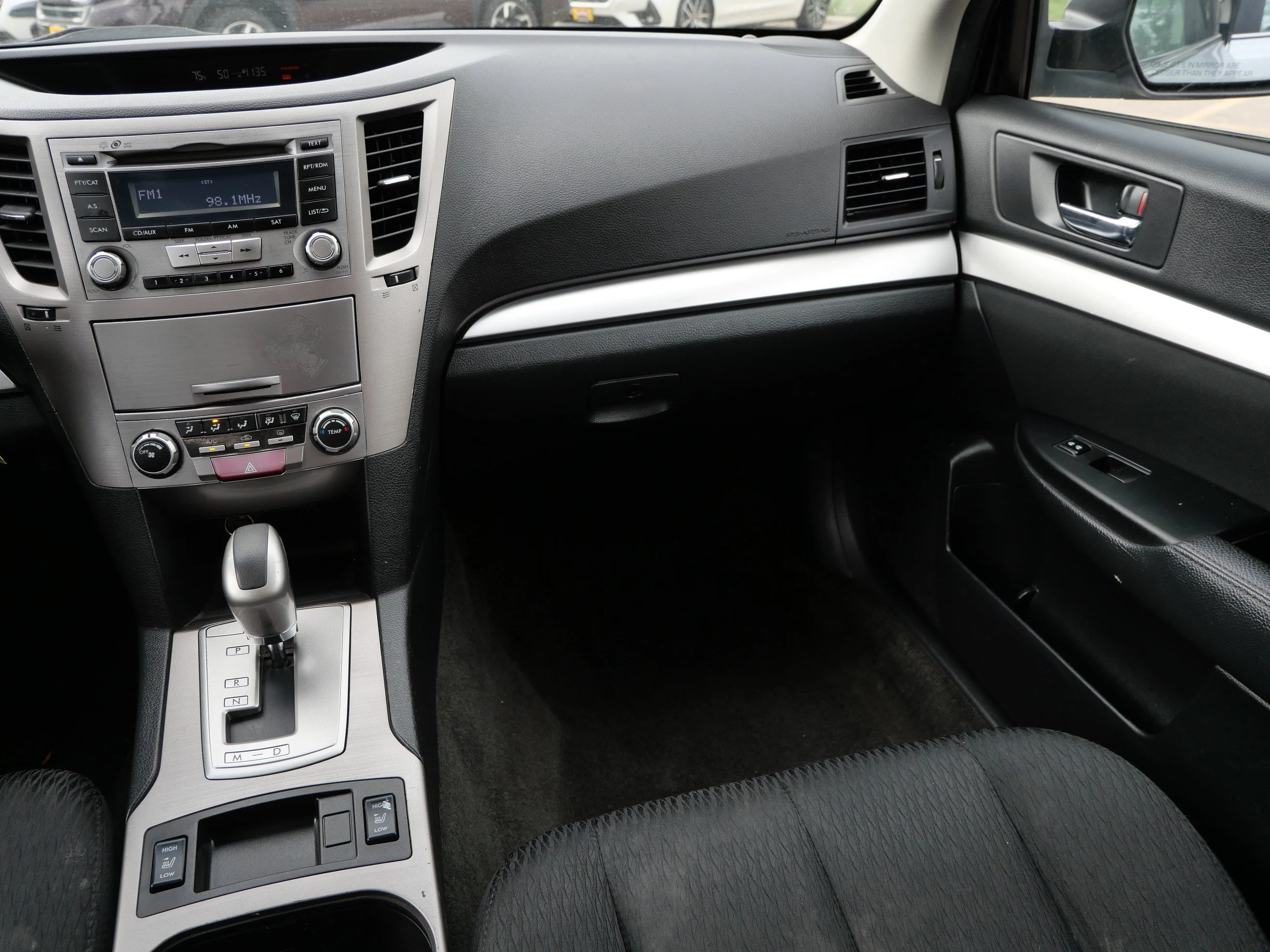 Used 2012 Ice Silver Metallic Subaru 2.5i Premium image 11