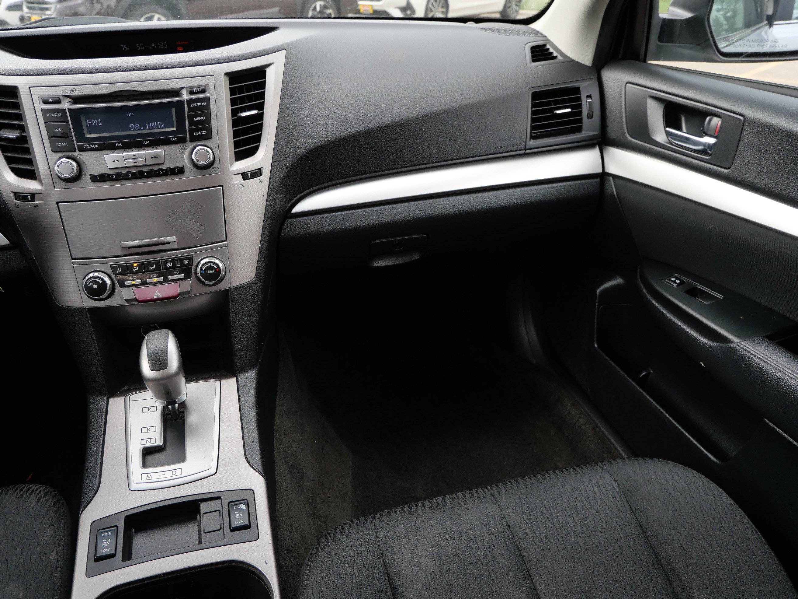 Used 2012 Ice Silver Metallic Subaru 2.5i Premium image 11