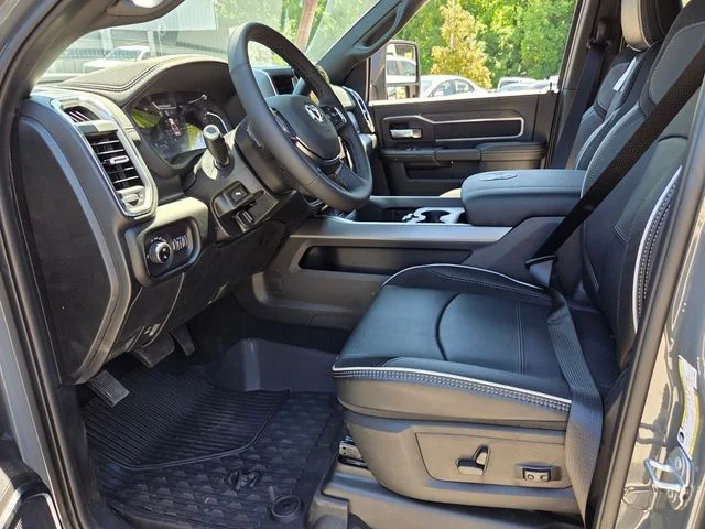 New 2026 Ceramic Gray Clear-Coat Exterior Paint RAM Laramie image 15
