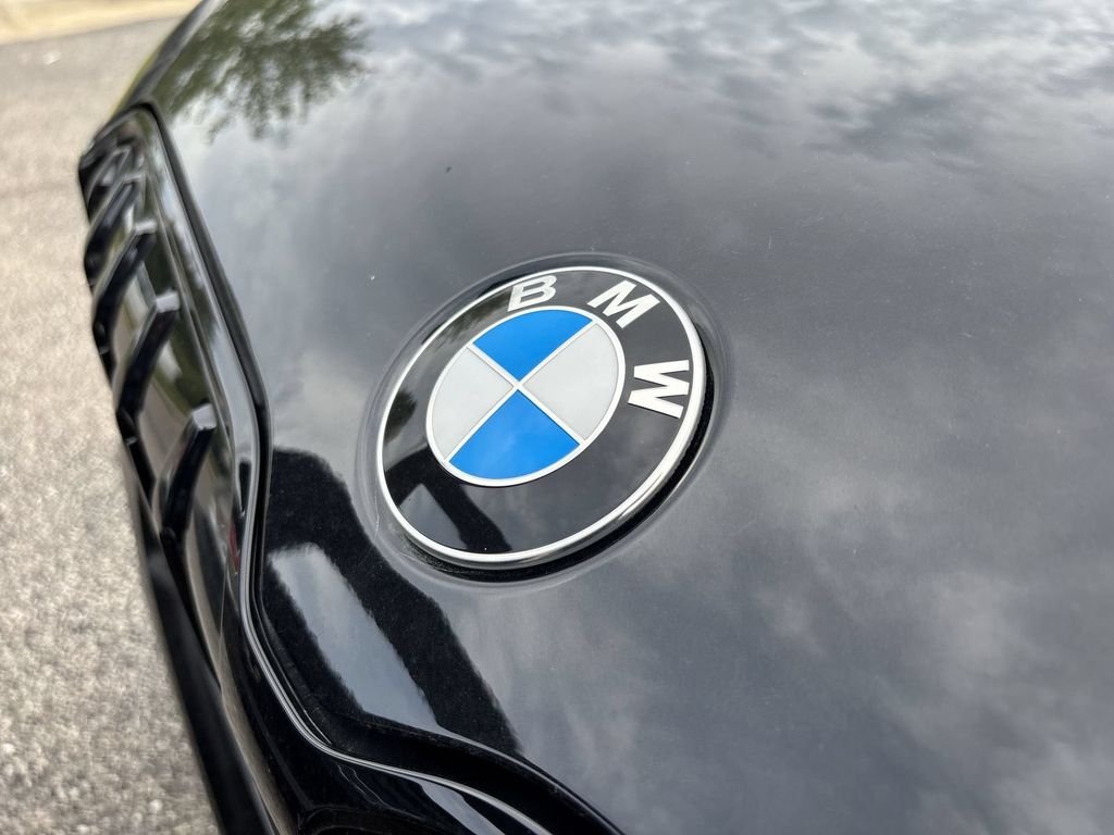 New 2027 Black Sapphire Metallic BMW xDrive28i image 25