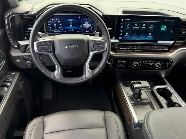Used 2024 White Chevrolet RST image 12