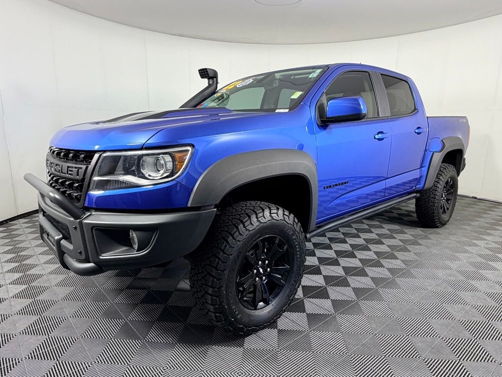 Certified Used 2022 Blue Chevrolet ZR2 image 3