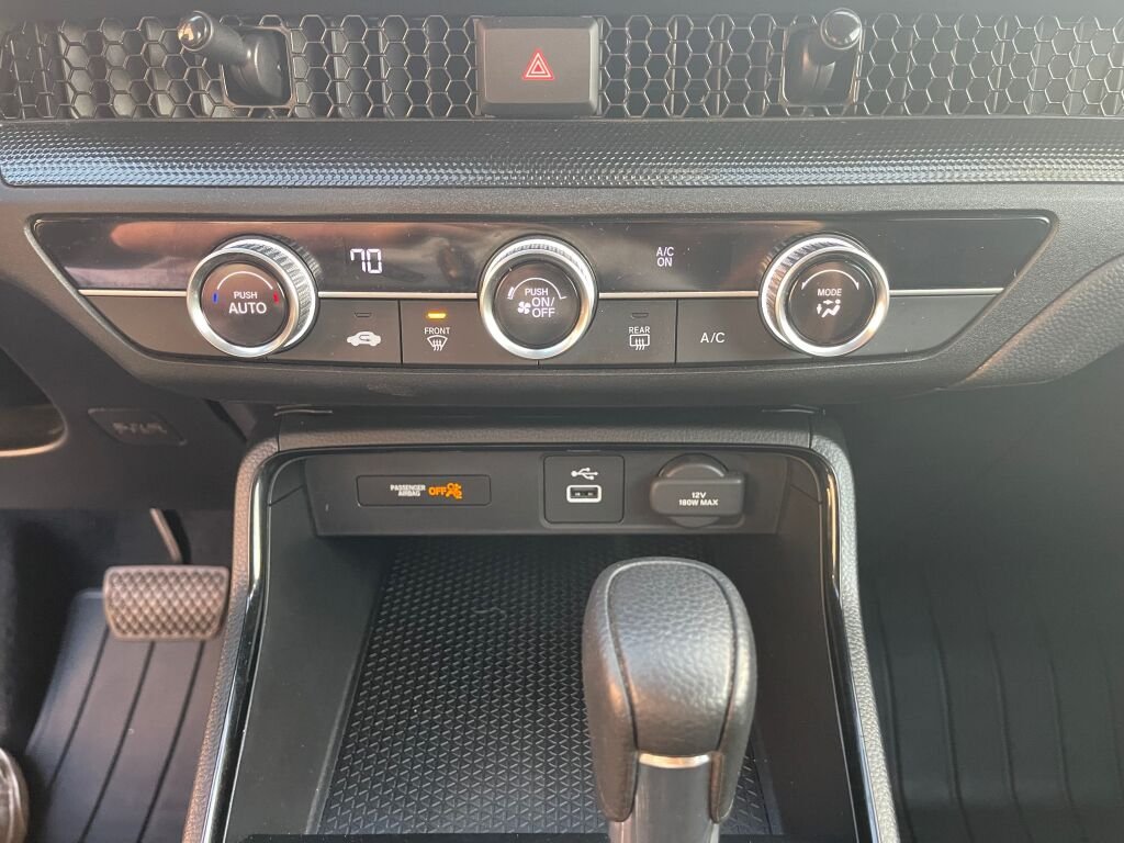 Used 2025 Urban Gray Pearl Honda LX image 12