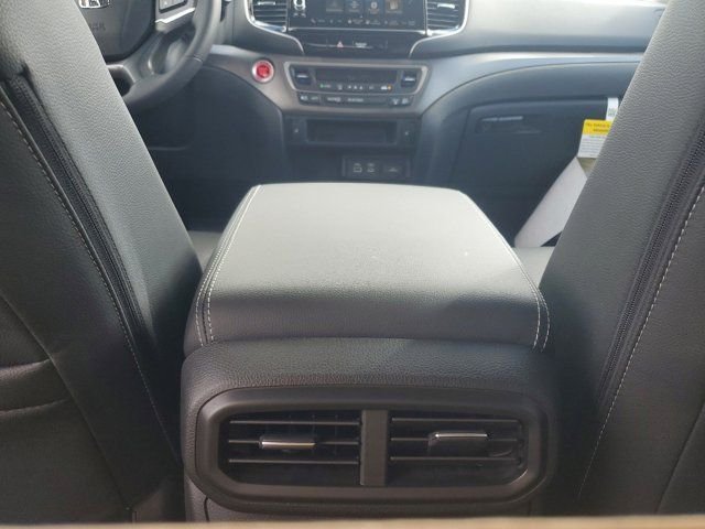 New 2026 Sonic Gray Pearl Honda RTL image 14