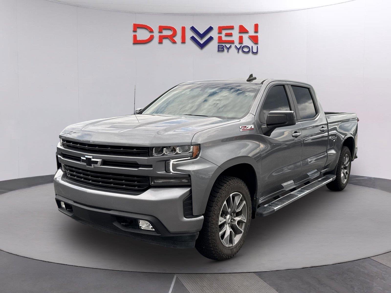 Used 2021 SATIN STEEL METALLIC Chevrolet RST image 7