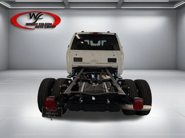 New 2027 Oxford White Ford F-350® XL image 24