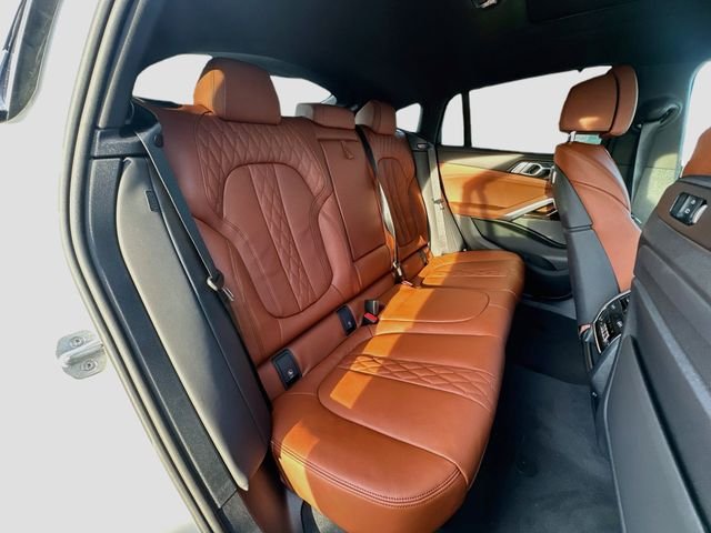 New 2027 White BMW xDrive40i image 21