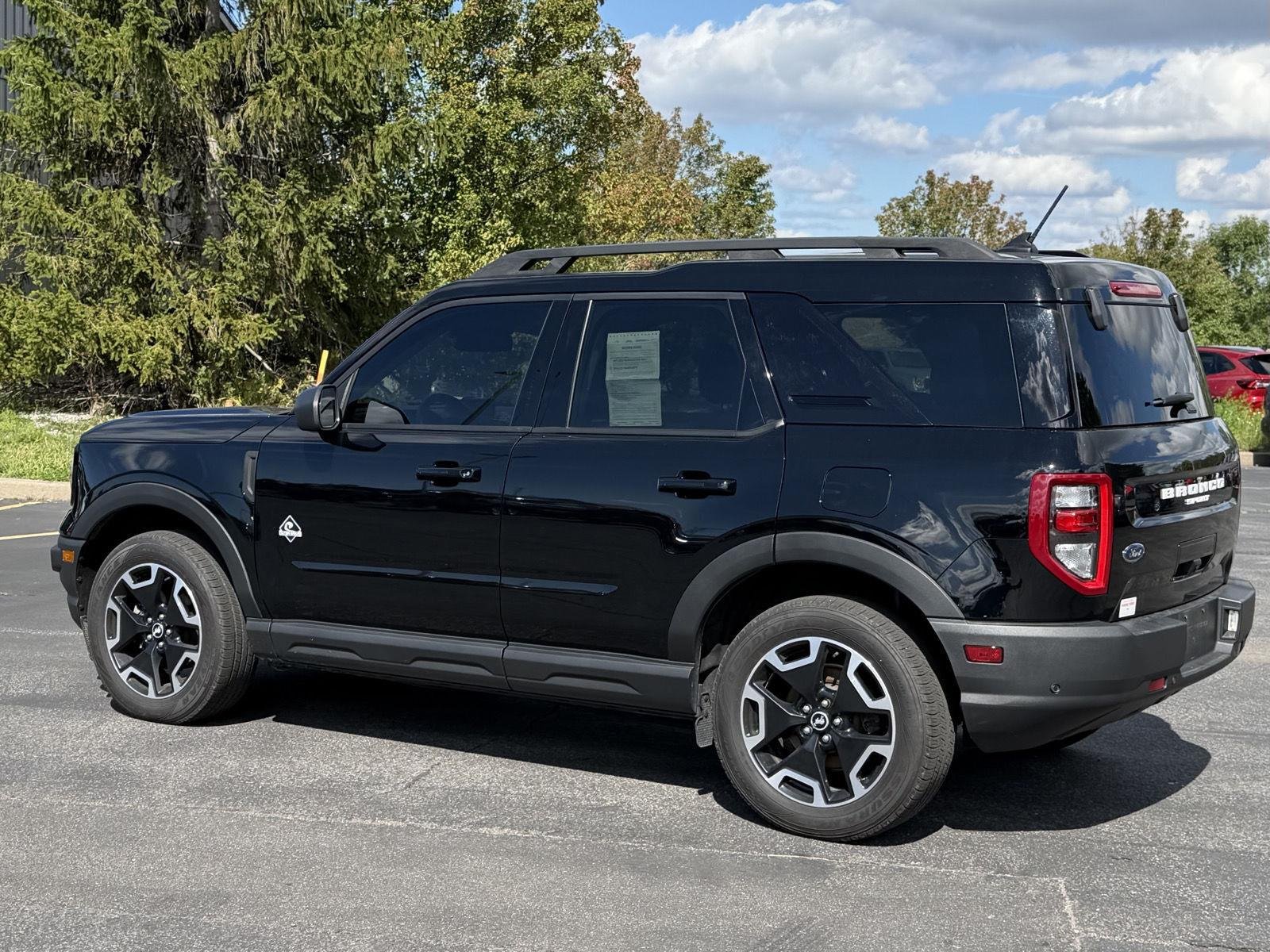 Used 2023 Shadow Black Ford Outer Banks image 6