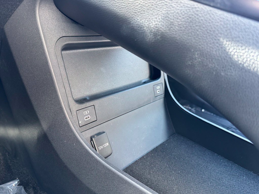Used 2023 White Subaru Touring image 16