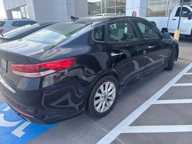 Used 2016 Black Kia LX image 4