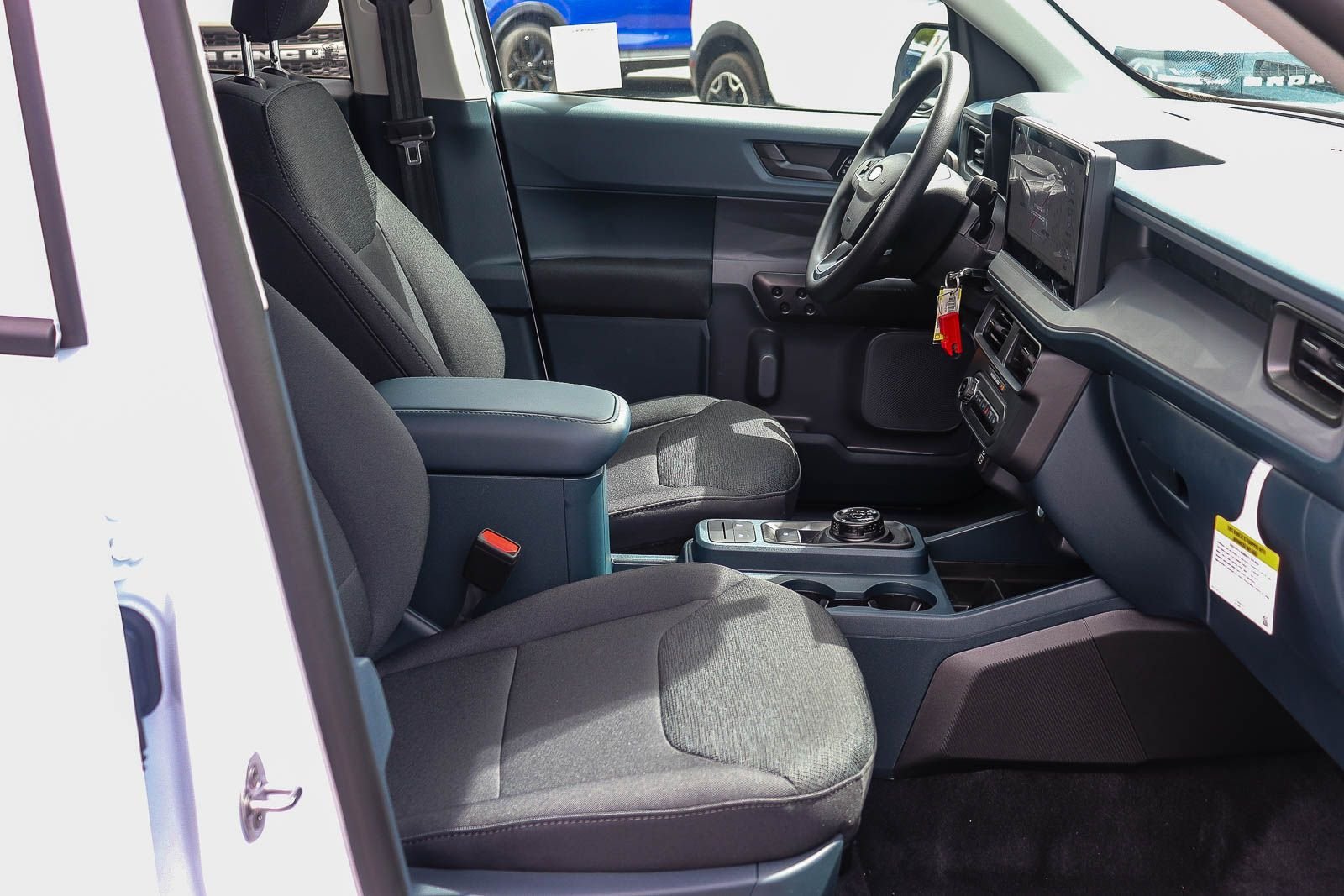 New 2026 Oxford White Ford XL image 16