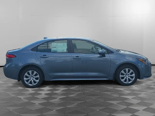 New 2027 Celestite Toyota LE image 5