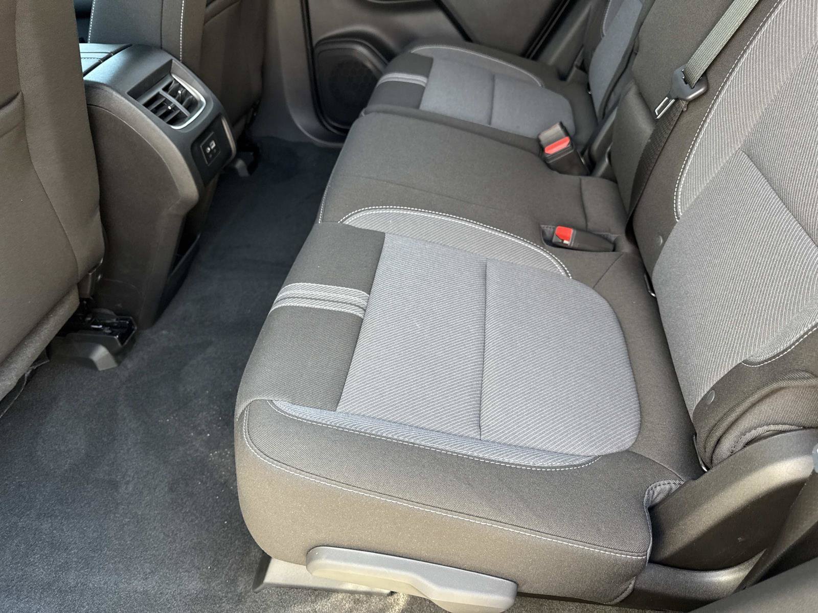 2026 Chevrolet Blazer 2LT - Photo 10
